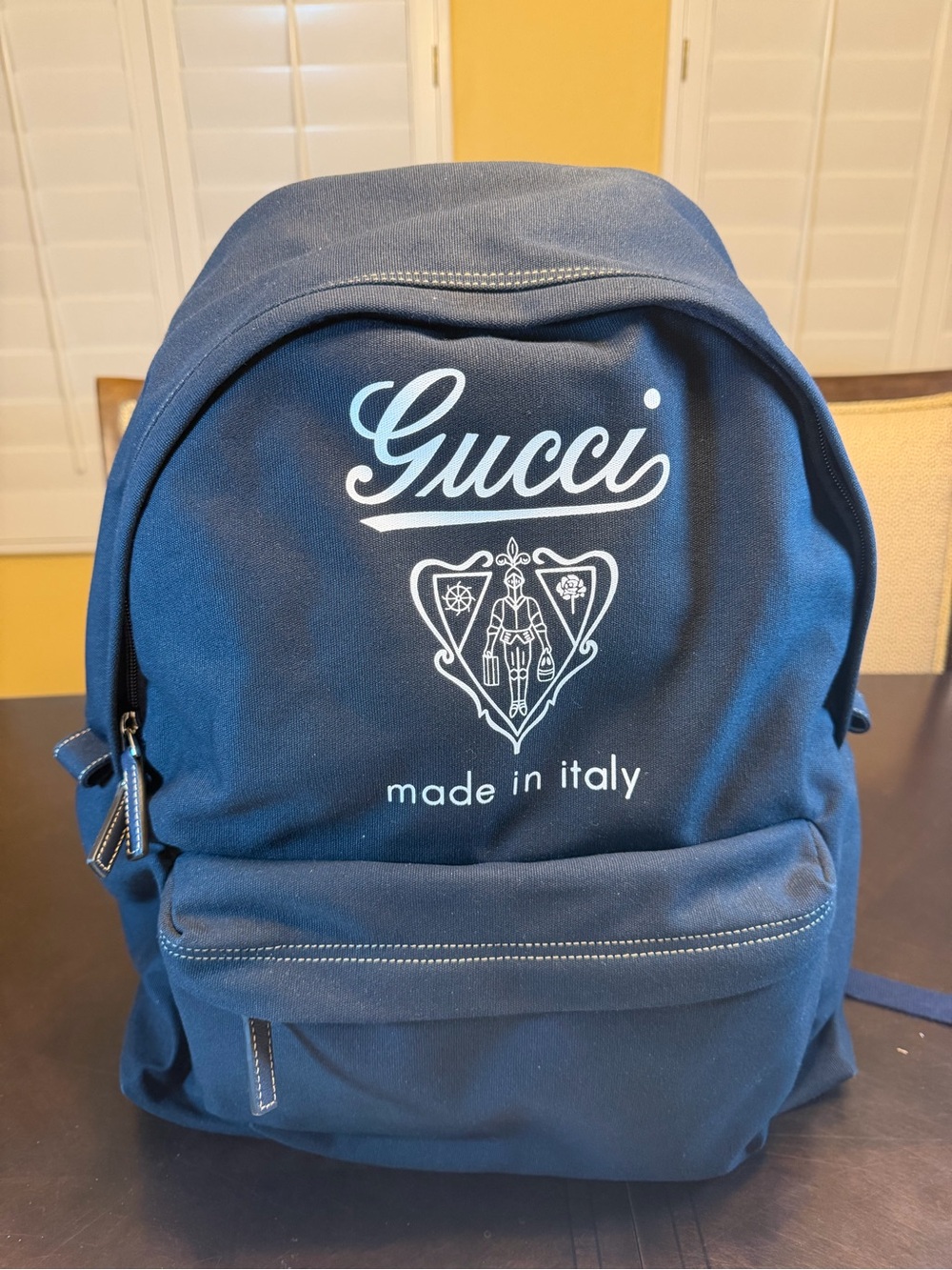 New Authentic Gucci Logo Black Canvas Backpack - Picture 2 of 16